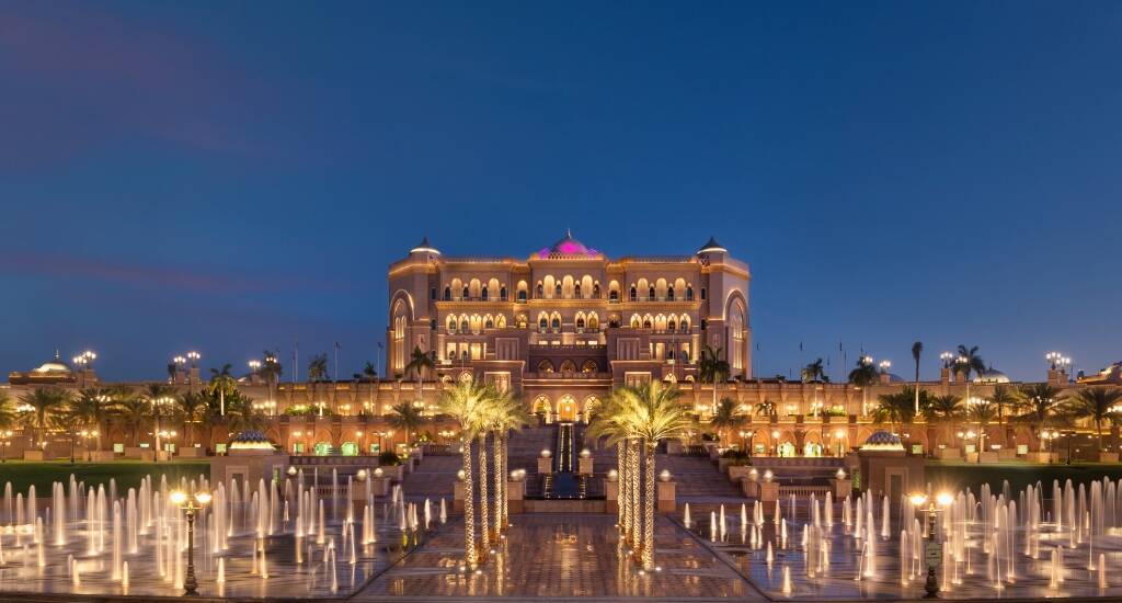 Der Emirates Palace in Abu Dhabi