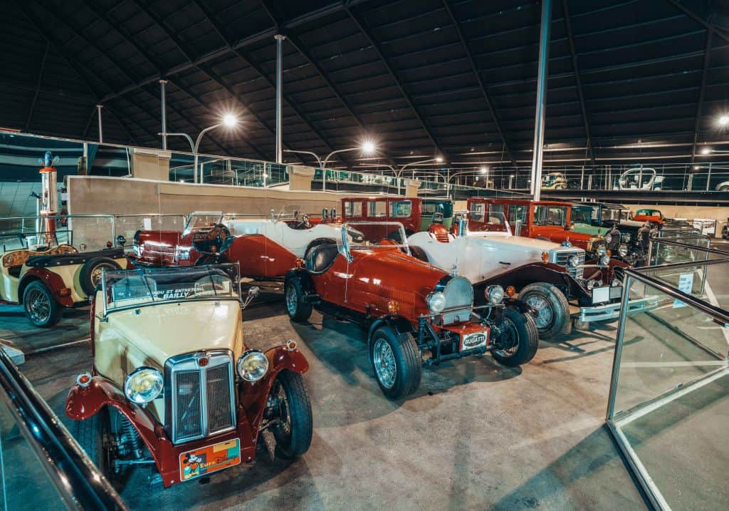 Ausstellung im Emirates National Auto Museum